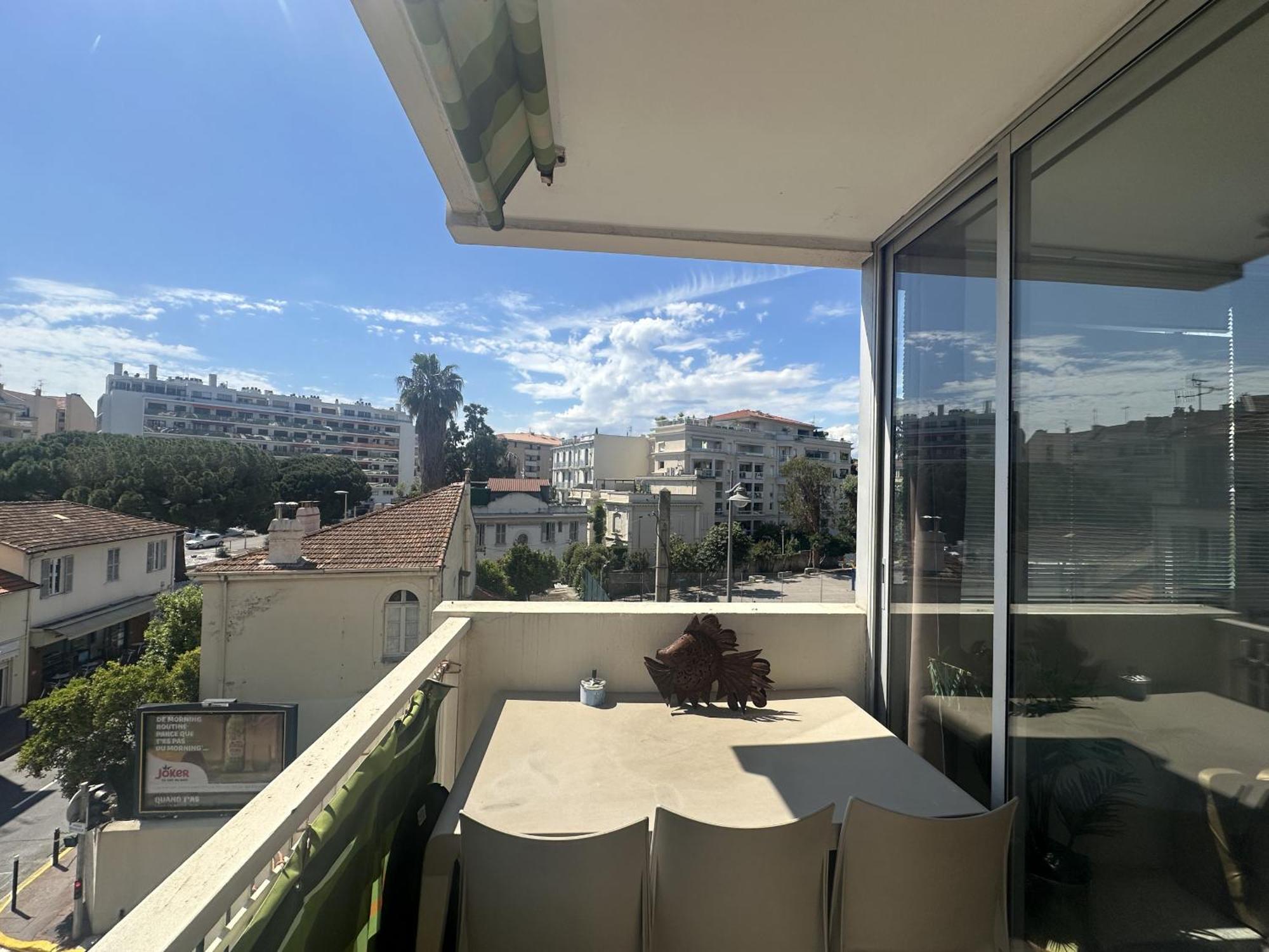 Apartment Abou1895 *