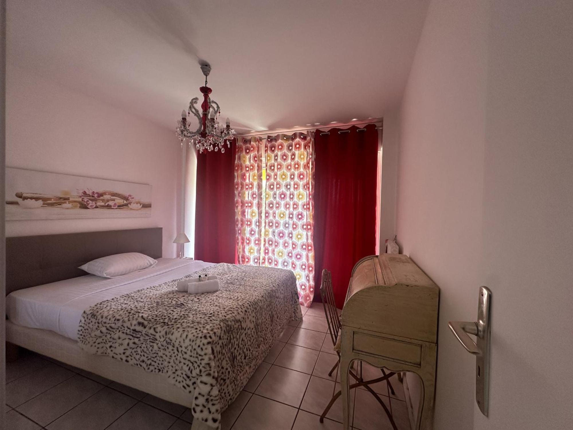Appartement Abou1895 *
